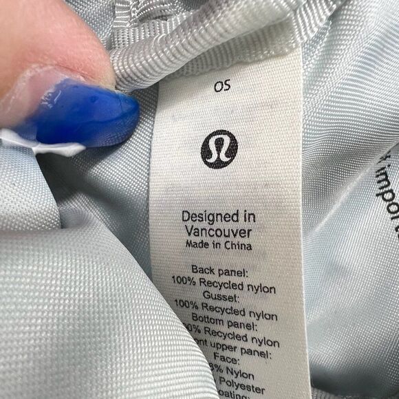 Lululemon City Adventurer Nano Crossbody Bag Symphony Blue New Without Tags - Picture 4 of 8